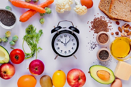 The Rise of Intermittent Fasting: Benefits and Risks